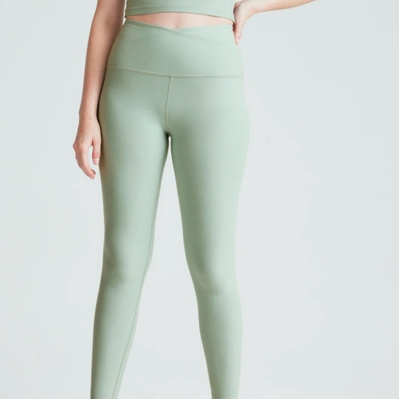 Beyond Yoga midi leggings - Picture 2 of 2